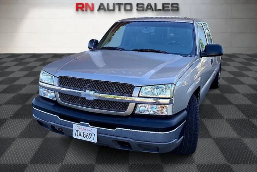 2003 Chevrolet Silverado 1500 photo 1