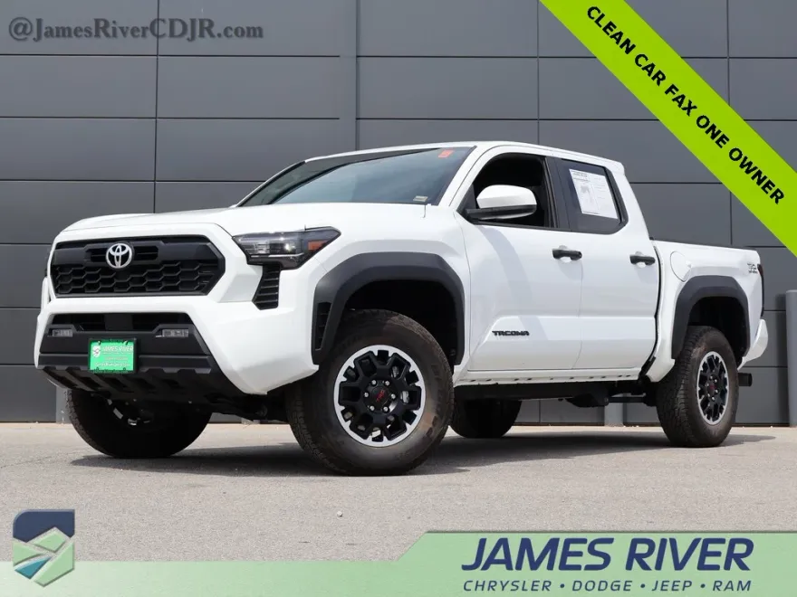 2025 Toyota Tacoma TRD Off-Road photo 1