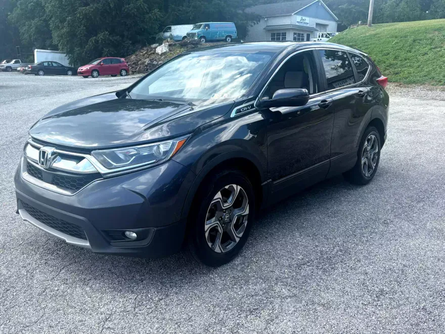 2017 Honda CR-V EX photo 1