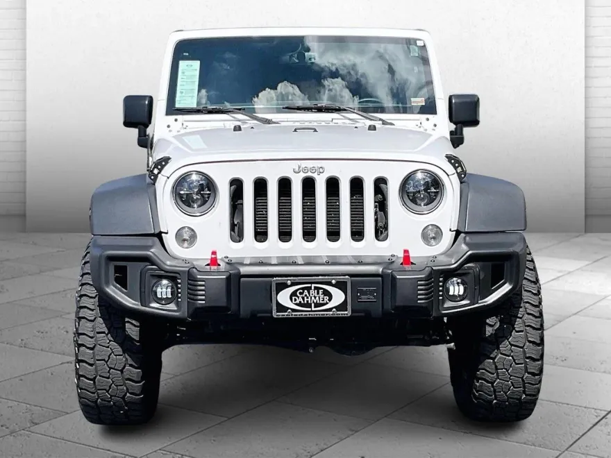 2016 Jeep Wrangler Unlimited Sport photo 1