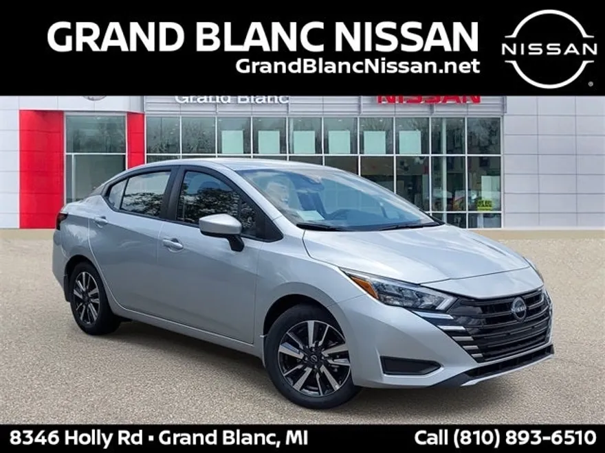 2025 Nissan Versa 1.6 SV photo 1