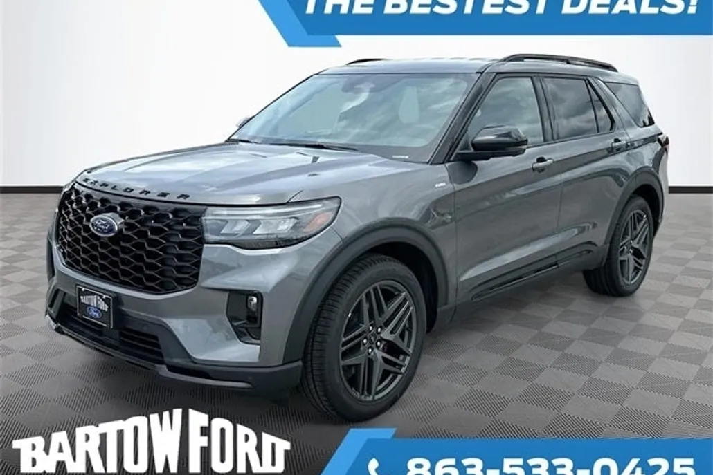 2025 Ford Explorer ST-Line photo 1