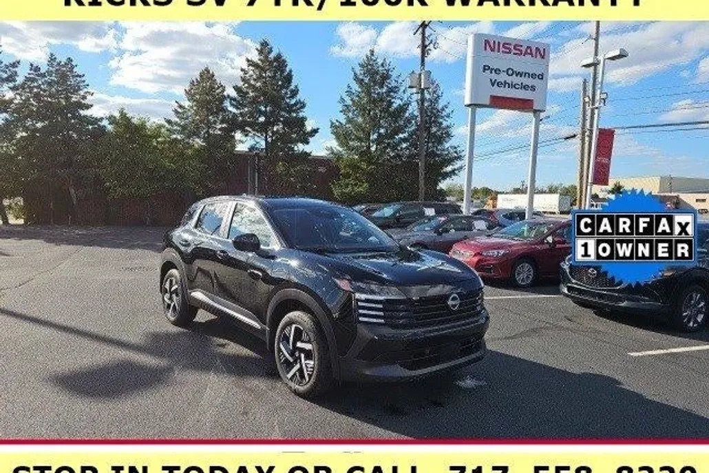 2025 Nissan Kicks SV photo 1