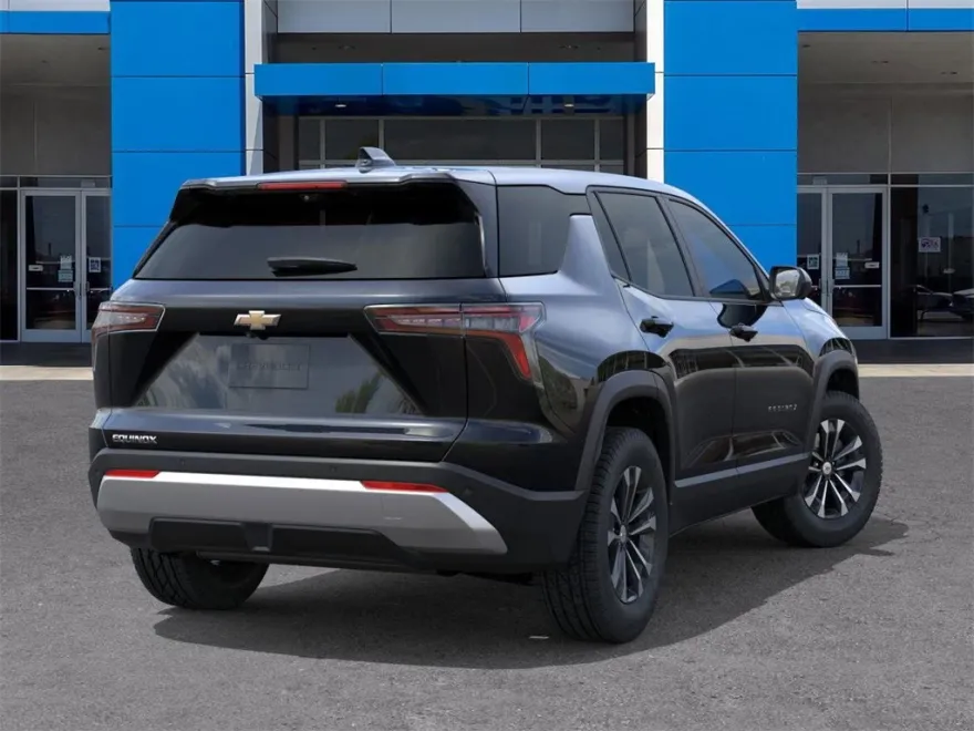 2026 Chevrolet Equinox LT photo 1