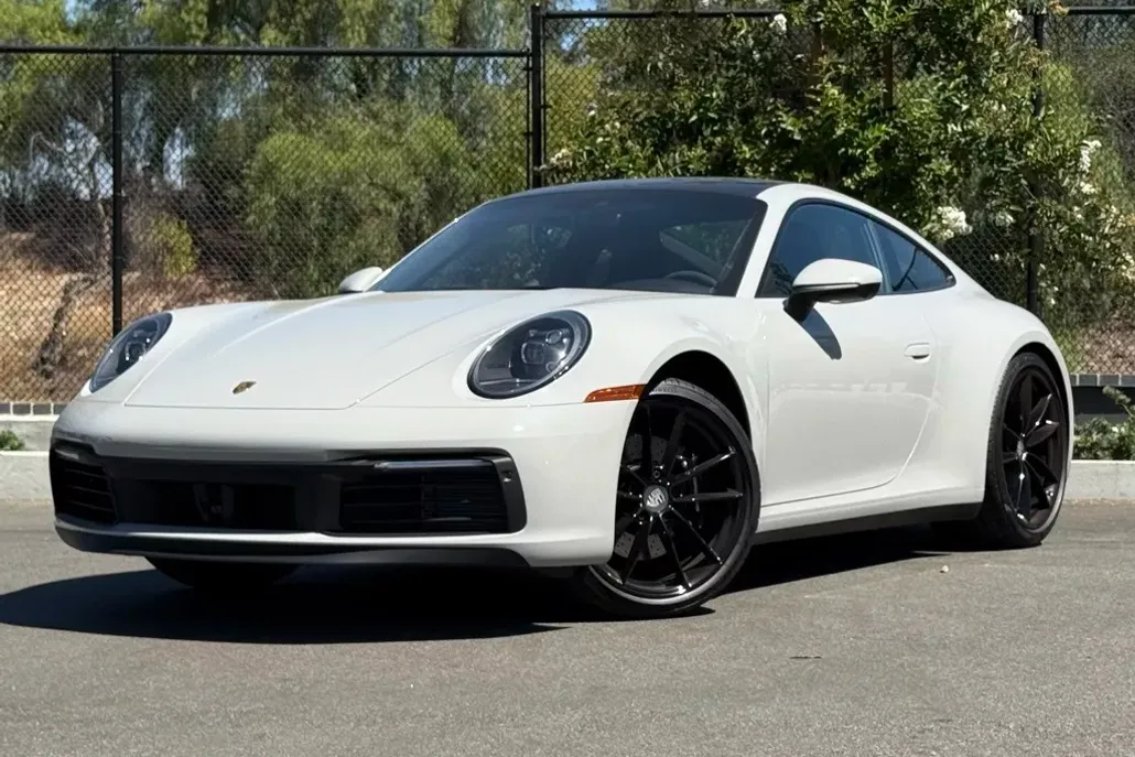 2024 Porsche 911 S photo 1