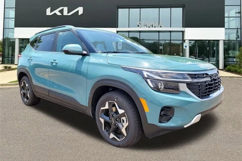 2025 Kia Seltos EX photo 1