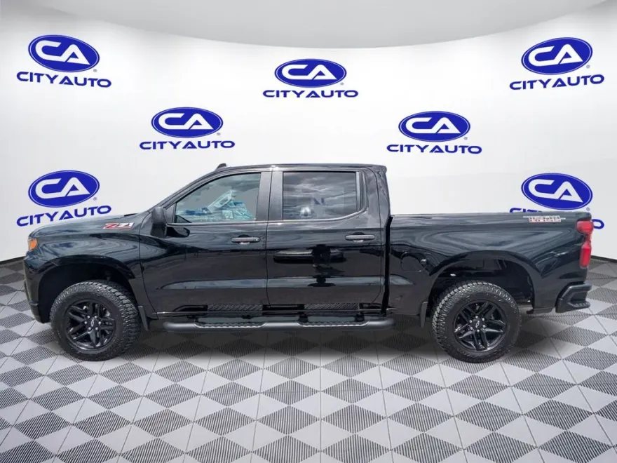 2021 Chevrolet Silverado 1500 Custom Trail Boss photo 1