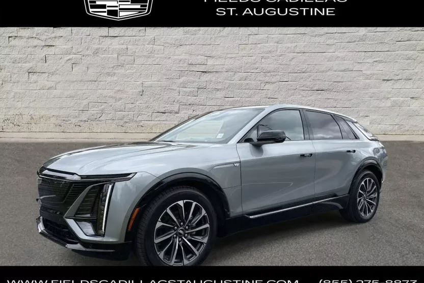 2025 Cadillac Lyriq Sport photo 1