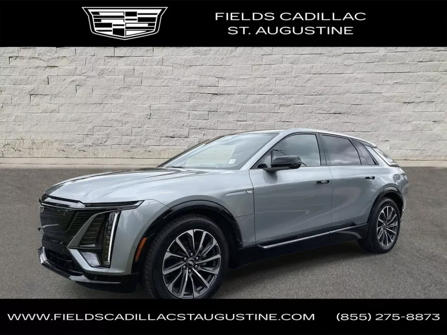 2025 Cadillac Lyriq Sport photo 1