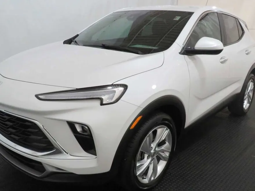 2024 Buick Encore GX Preferred photo 1