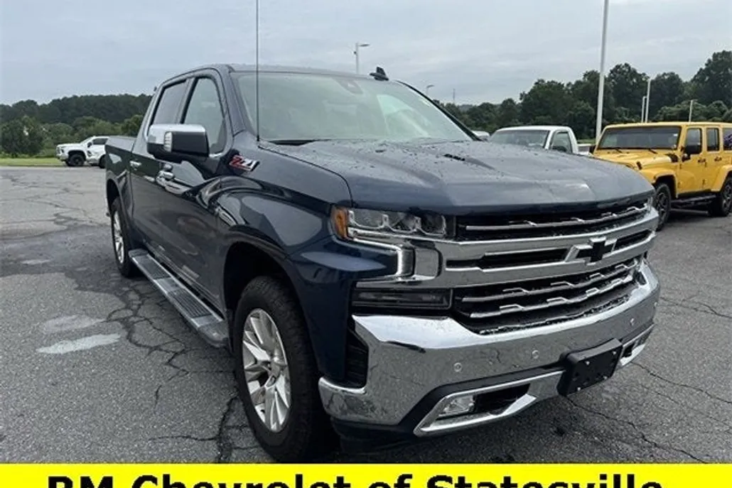 2021 Chevrolet Silverado 1500 LTZ photo 1