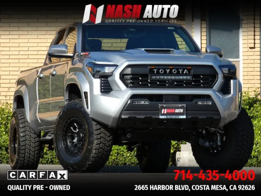 2025 Toyota Tacoma Double Cab TRD Sport photo 1