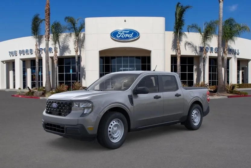 2025 Ford Maverick XL photo 1