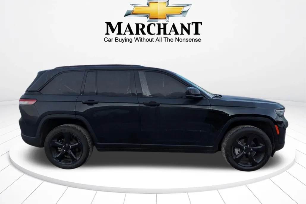 2024 Jeep Grand Cherokee Limited photo 1
