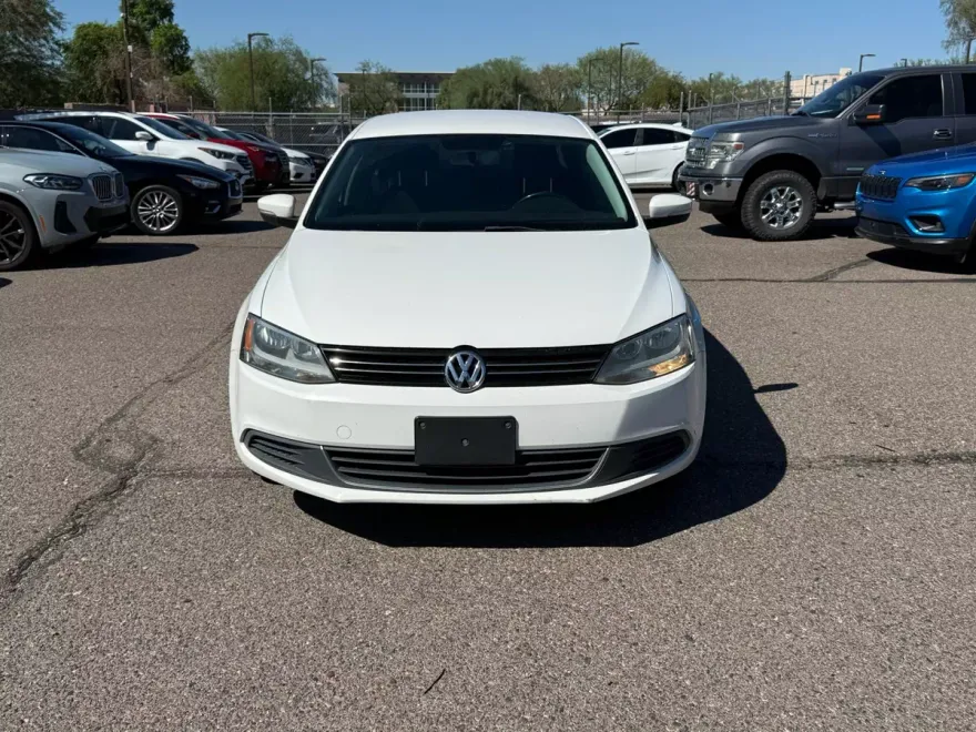 2013 Volkswagen Jetta 2.5L SE photo 1