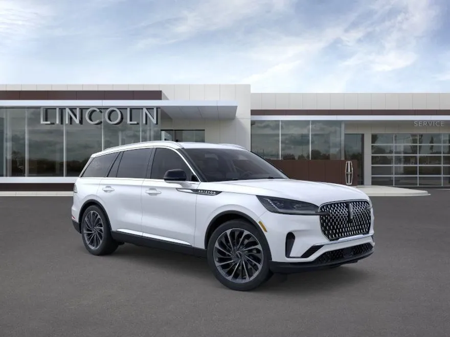 2025 Lincoln Aviator Reserve photo 1