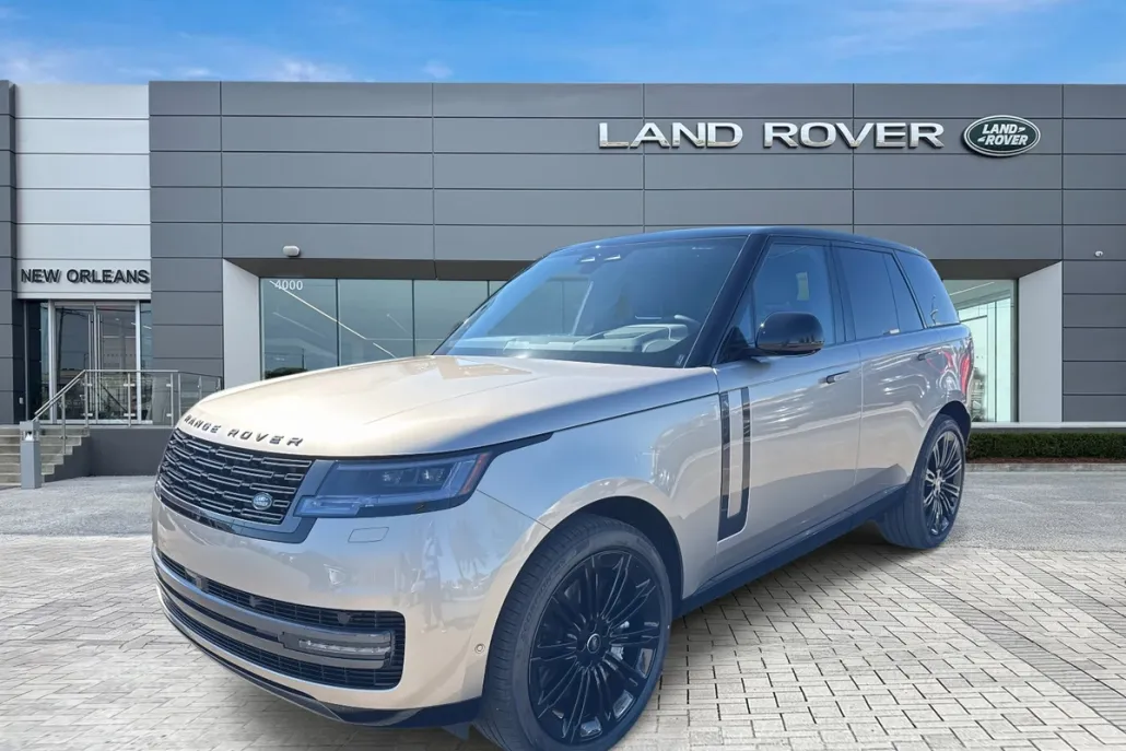 2025 Land Rover Range Rover SE photo 1