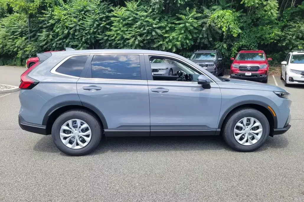 2026 Honda CR-V LX photo 1