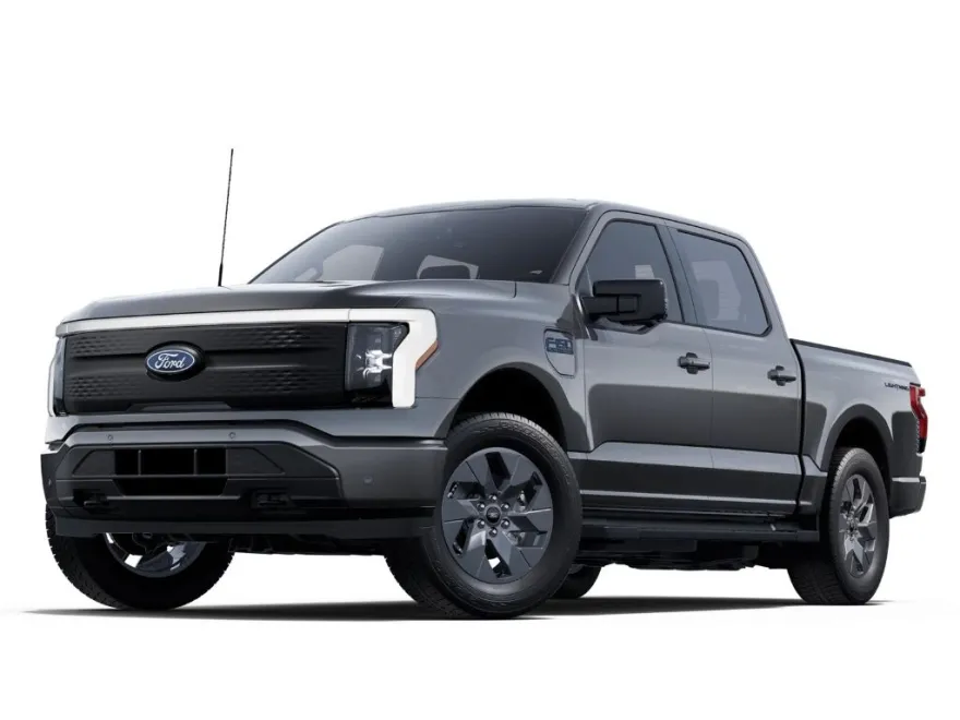 2023 Ford F-150 Lightning XLT photo 1