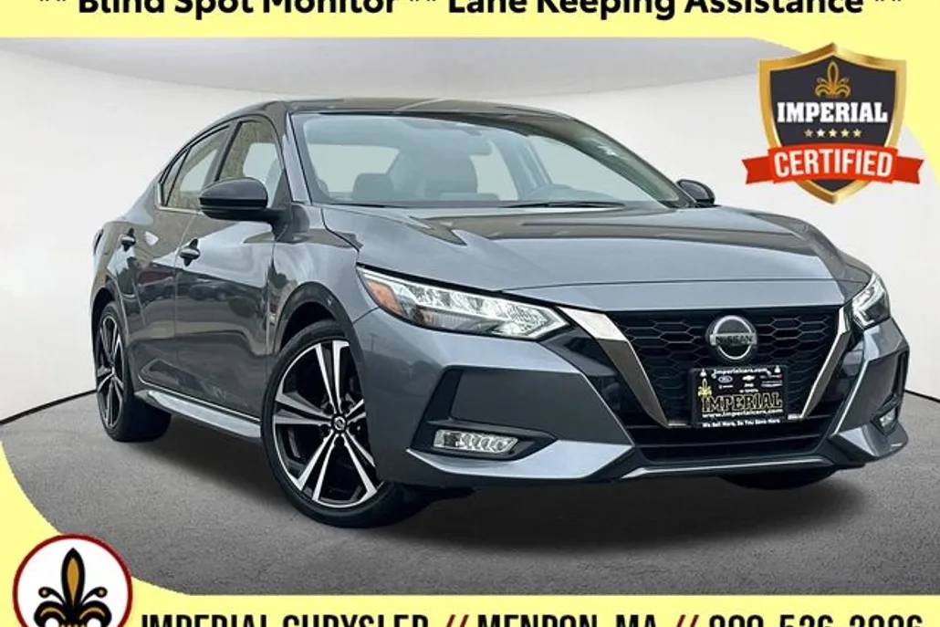 2022 Nissan Sentra SR photo 1