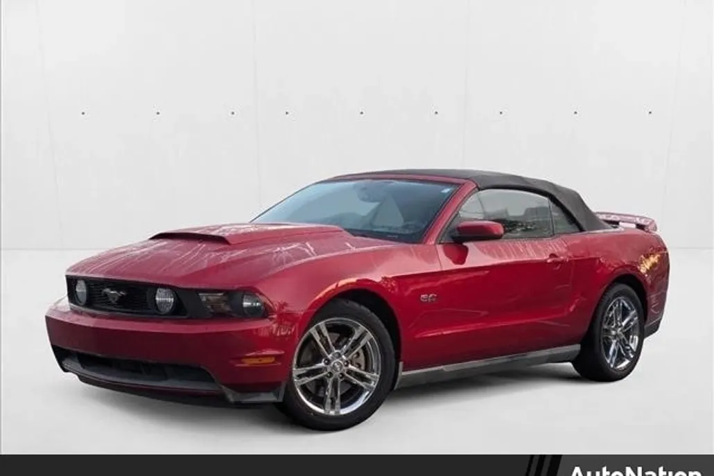 2011 Ford Mustang GT Premium Convertible photo 1