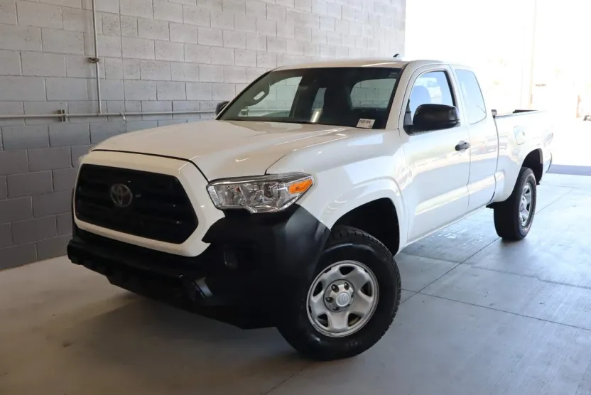2019 Toyota Tacoma SR photo 1