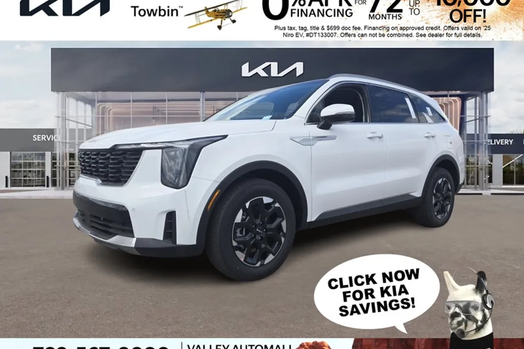 2025 Kia Sorento S photo 1