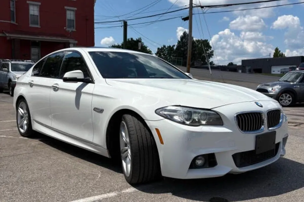 2016 Bmw 535i 5-Series photo 1