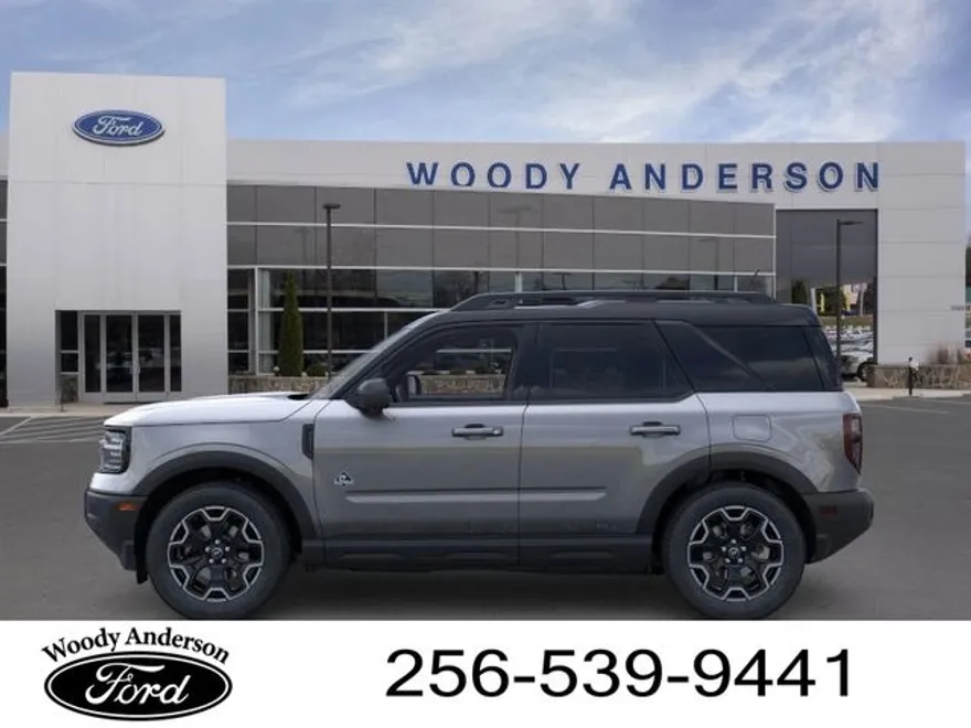 2025 Ford Bronco Sport Outer Banks photo 1