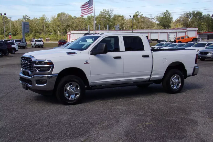 2026 Ram 3500 Tradesman photo 1