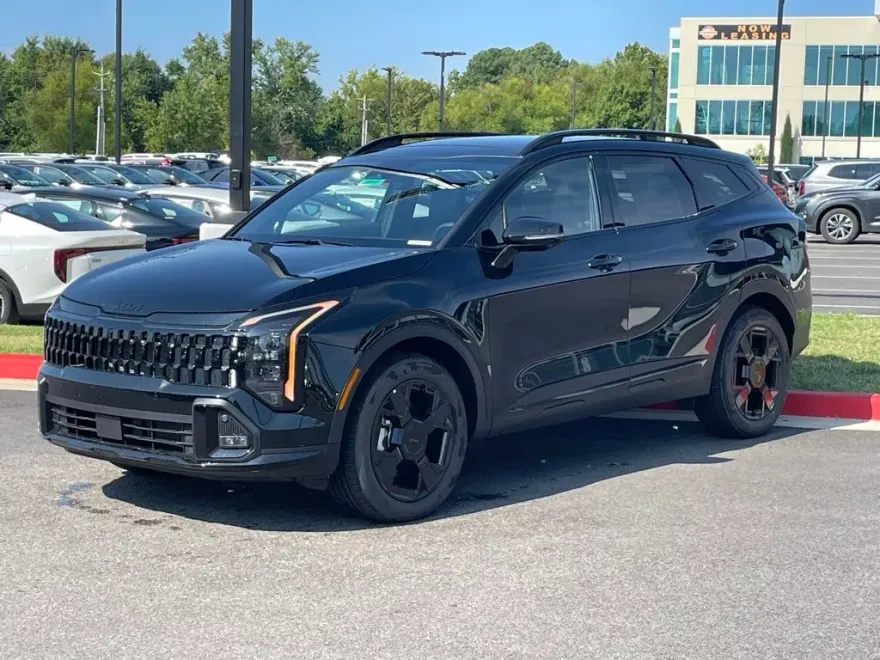 2026 Kia Sportage X-Line photo 1