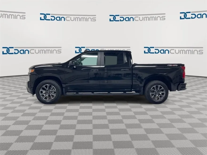 2019 Chevrolet Silverado 1500 Custom photo 1