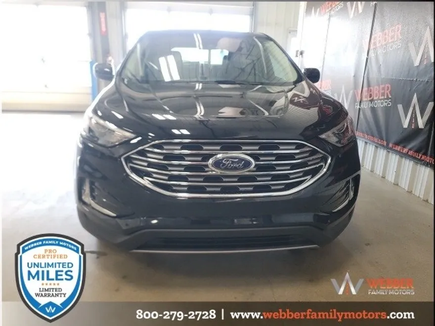 2022 Ford Edge SEL photo 1