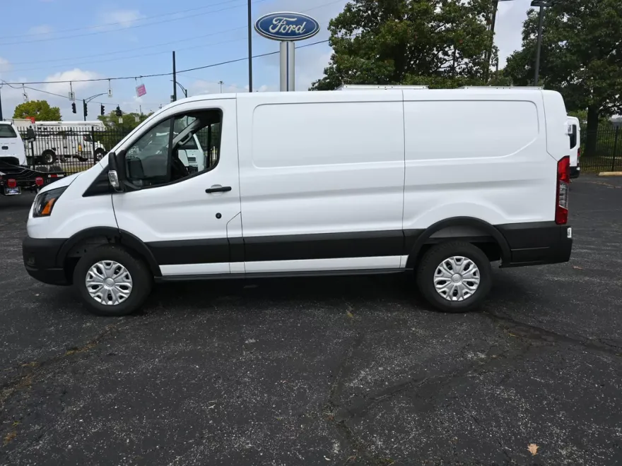 2025 Ford Transit photo 1