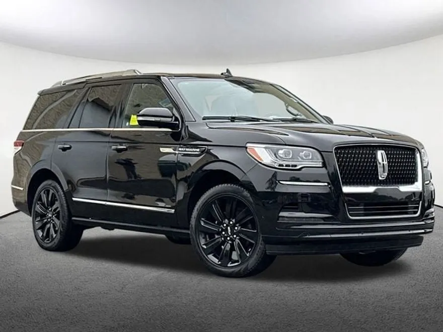 2024 Lincoln Navigator Reserve photo 1