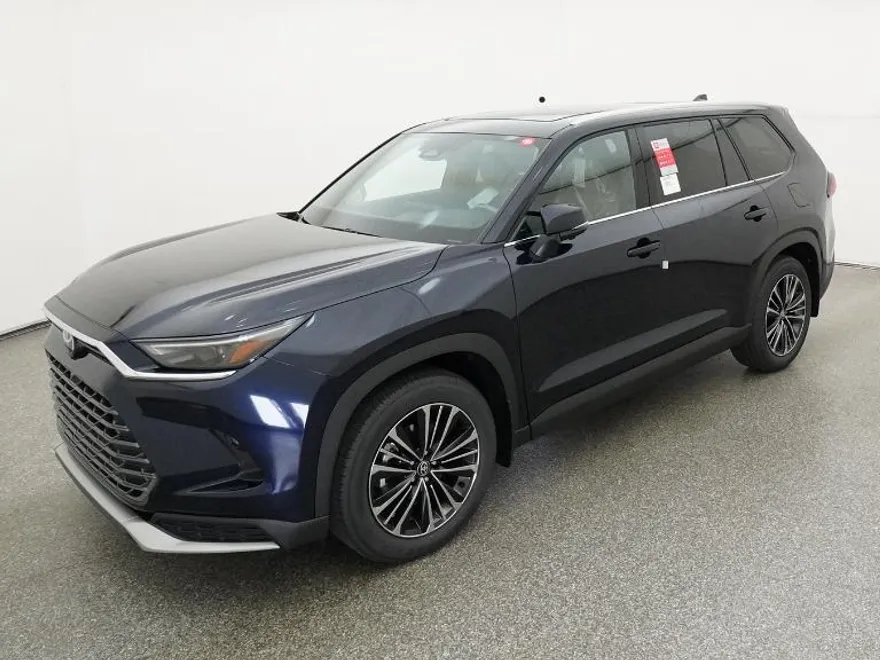 2026 Toyota Grand Highlander Limited photo 1