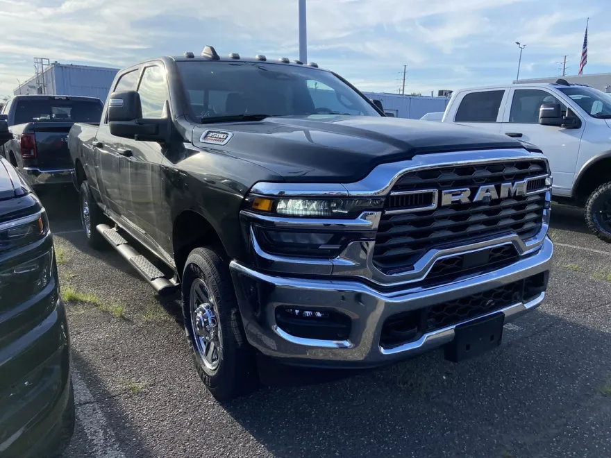 2025 Ram 3500 Tradesman photo 1