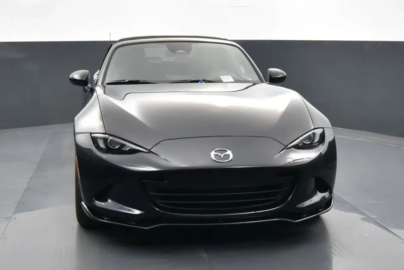 2025 Mazda MX-5 Miata Miata photo 1
