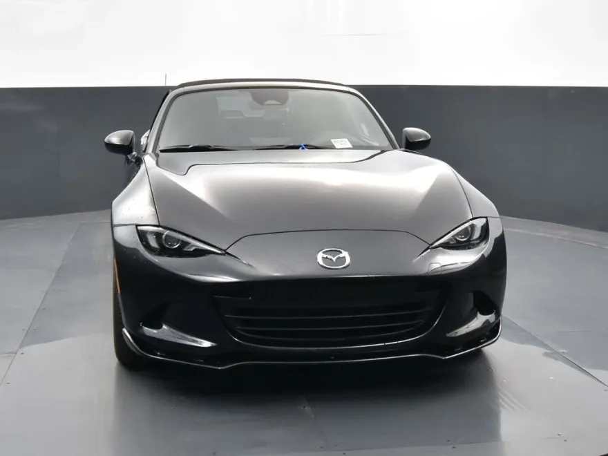2025 Mazda MX-5 Miata Miata photo 1
