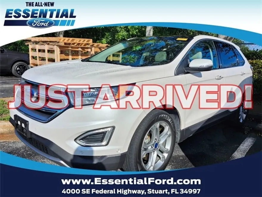 2017 Ford Edge Titanium photo 1