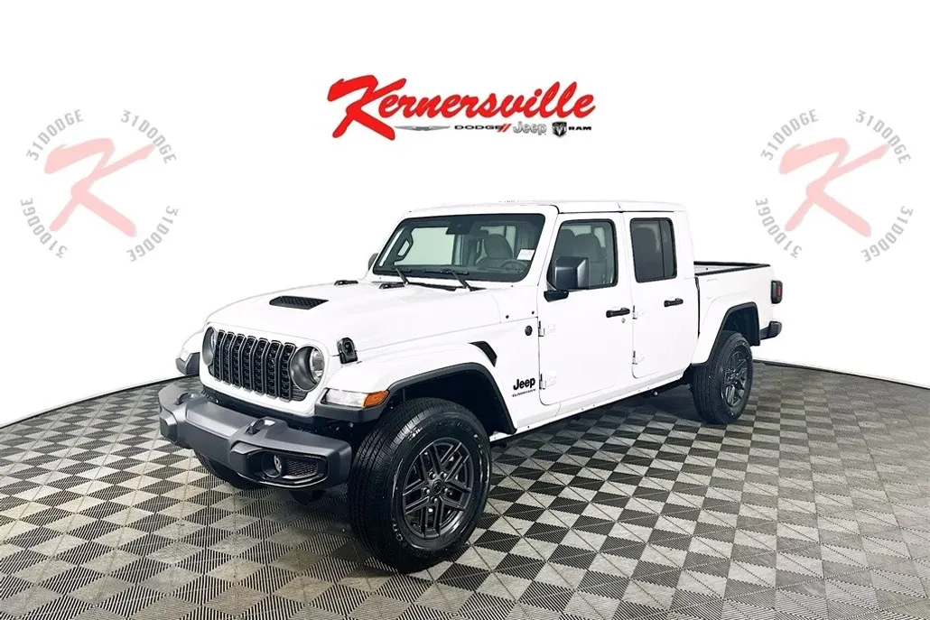 2025 Jeep Gladiator Sport S photo 1