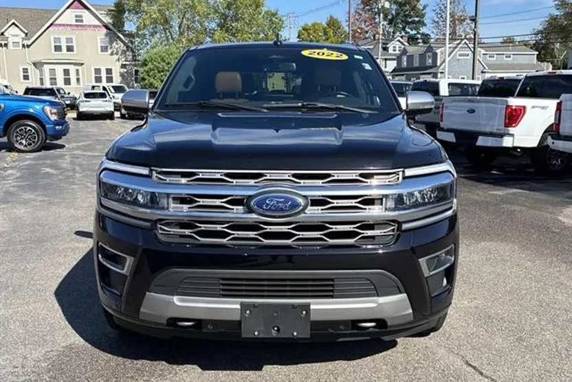 2022 Ford Expedition Platinum photo 1