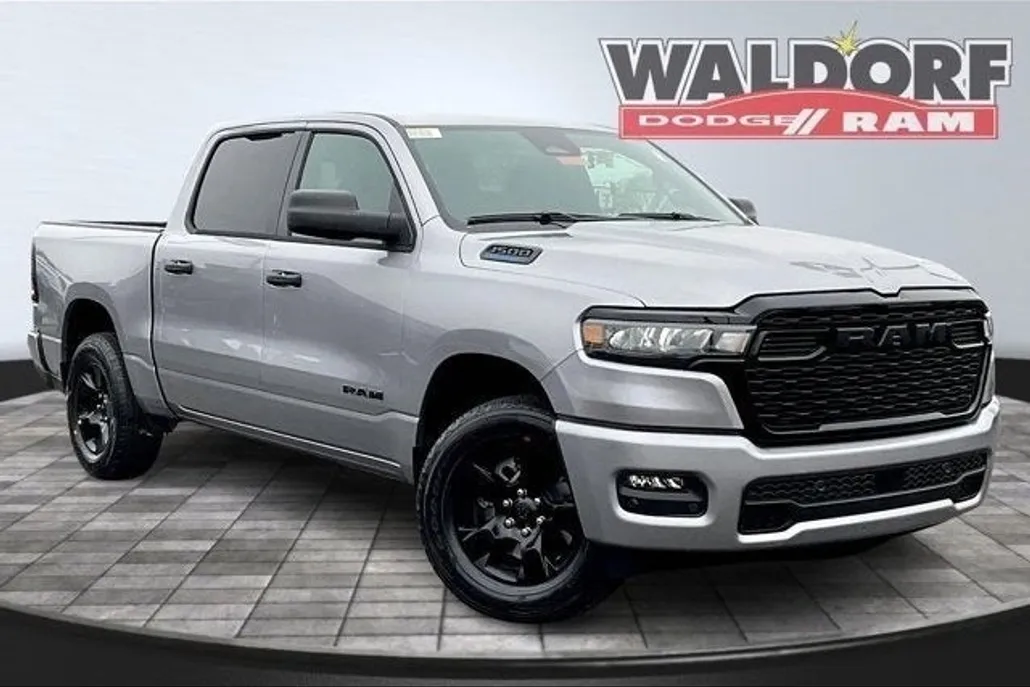 2025 Ram 1500 Tradesman photo 1