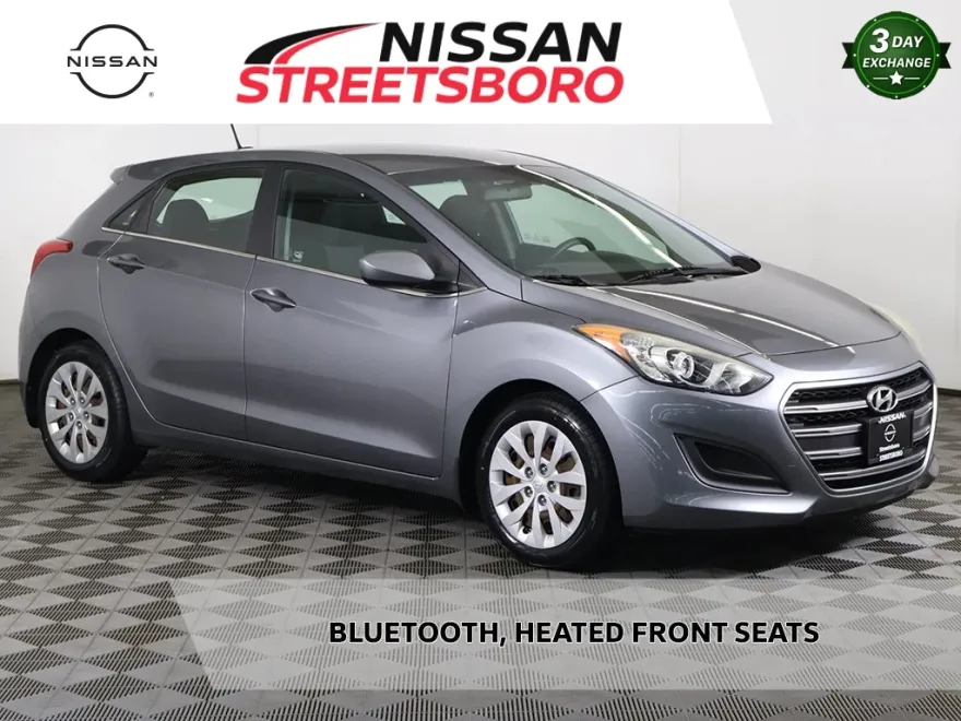 2016 Hyundai Elantra GT Base photo 1