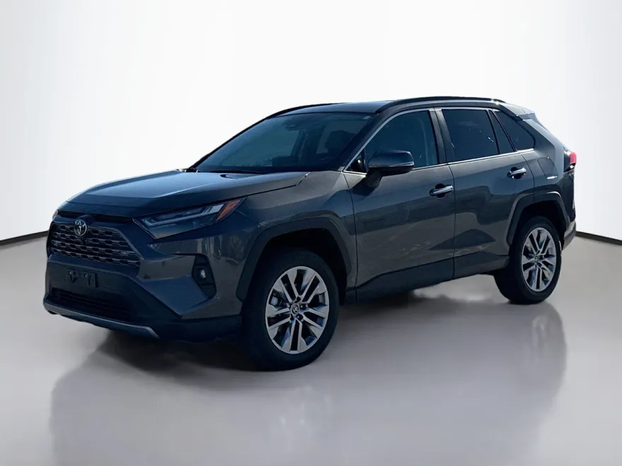 2022 Toyota RAV4 Limited photo 1