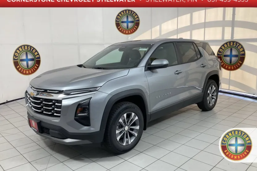2026 Chevrolet Equinox LT photo 1