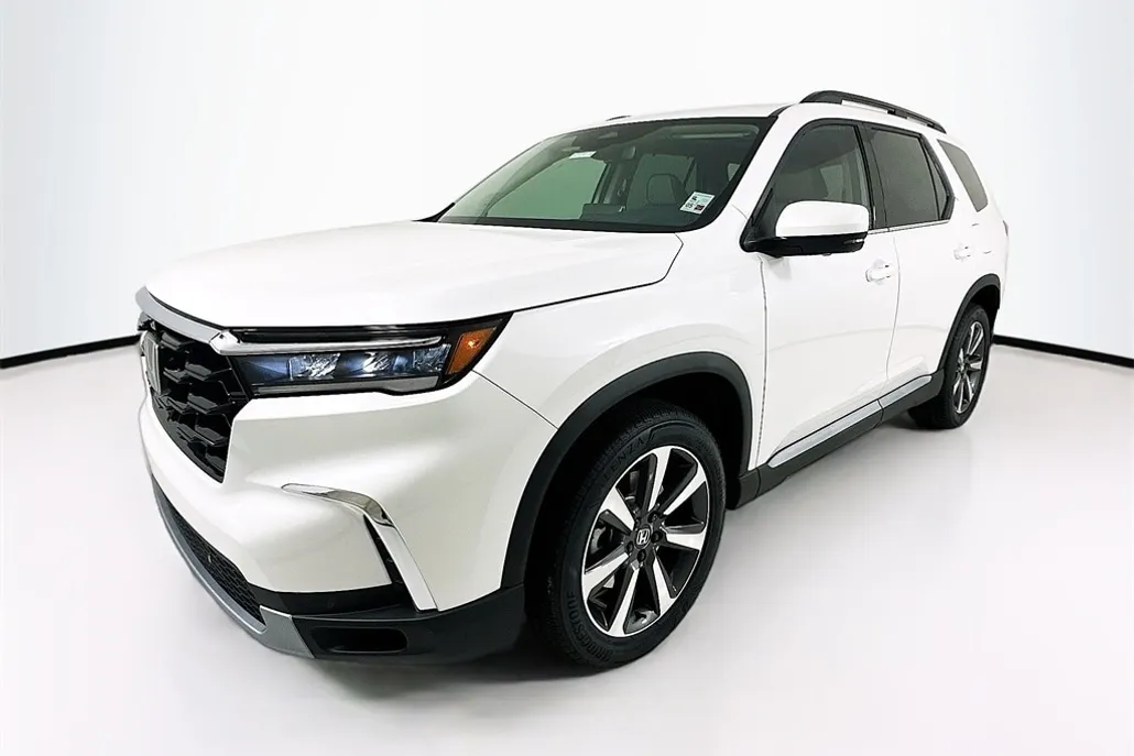 2025 Honda Pilot Elite photo 1
