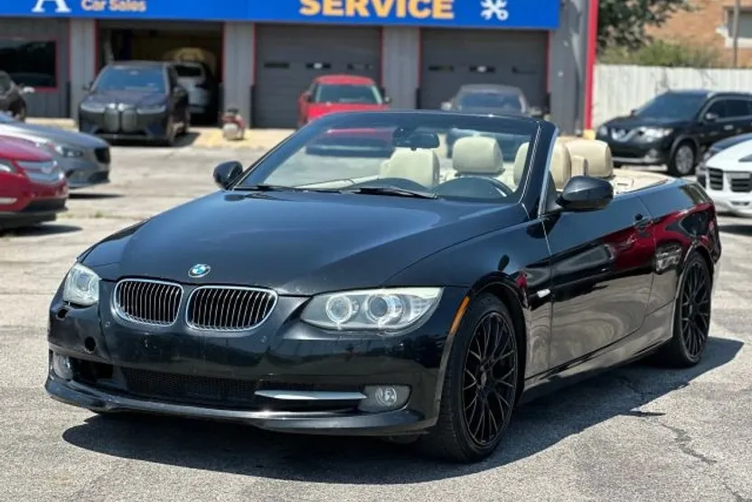 2011 Bmw 328i 3-series photo 1