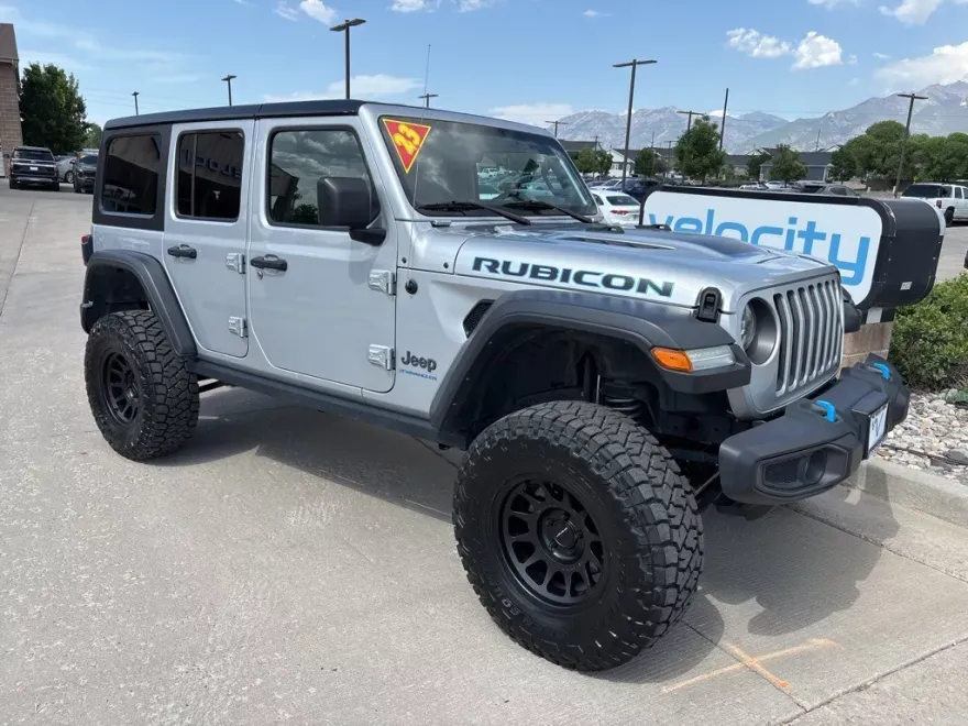 2023 Jeep Wrangler Rubicon 4xe photo 1