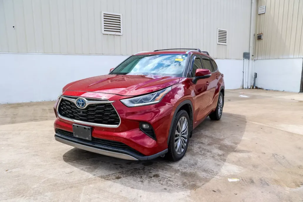 2022 Toyota Highlander Hybrid Platinum photo 1